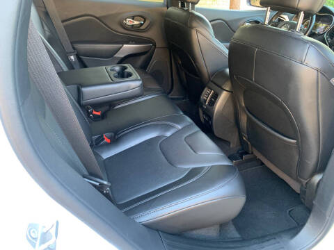 2021 Jeep Cherokee Latitude Lux