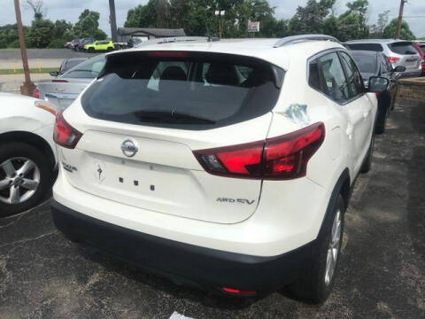 2017 Nissan Rogue Sport SV