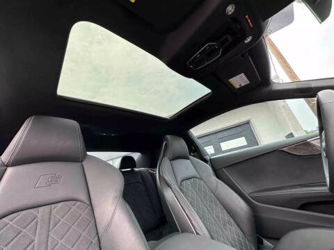 2022 Audi S5 3.0T quattro Premium Plus