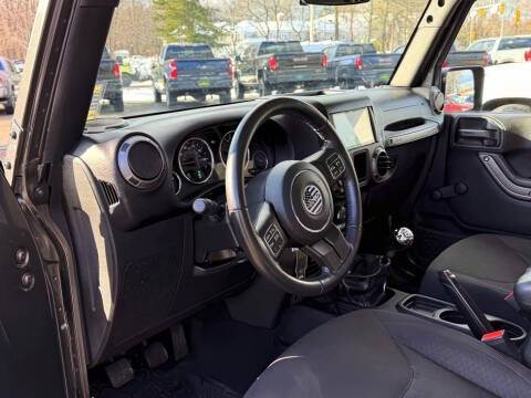 2017 Jeep Wrangler Willys Wheeler