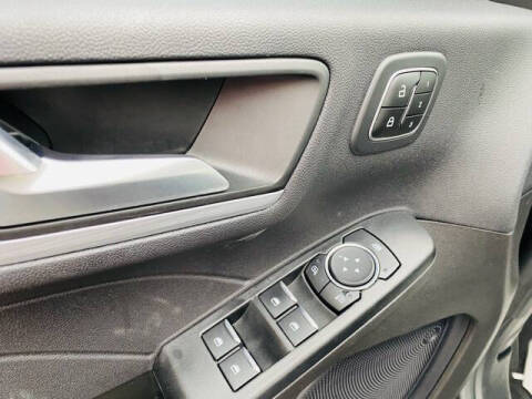 2023 Ford Escape Hybrid Platinum