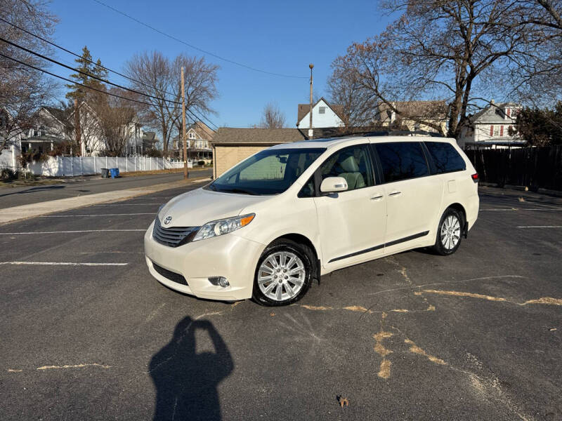 2013 Toyota Sienna for sale at Ace's Auto Sales in Westville NJ