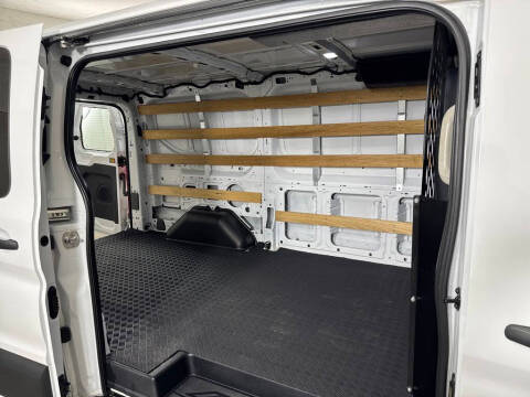 2025 Ford Transit