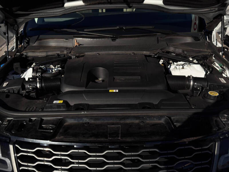 2022 Land Rover Range Rover Sport HSE Silver Edition