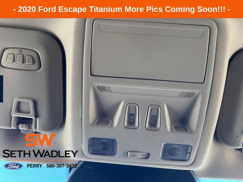 2020 Ford Escape Hybrid Titanium