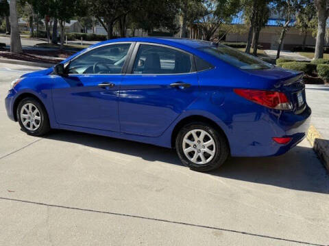 2012 Hyundai Accent GLS