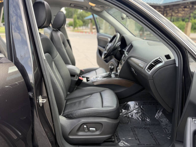 2017 Audi Q5 2.0T quattro Premium Plus