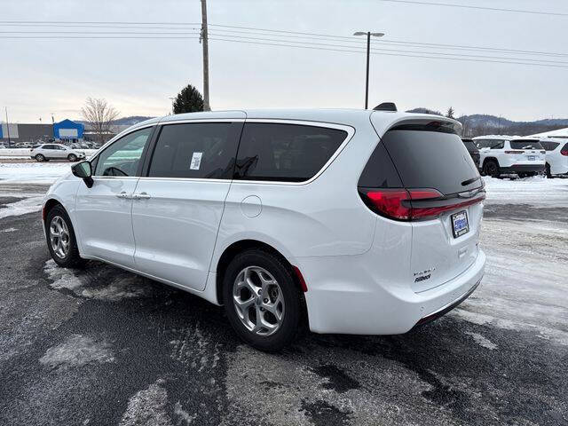 2024 Chrysler Pacifica Limited
