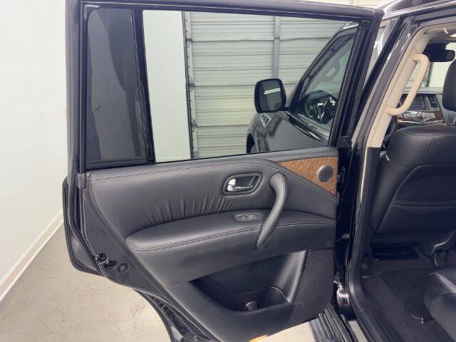 2017 Infiniti QX80