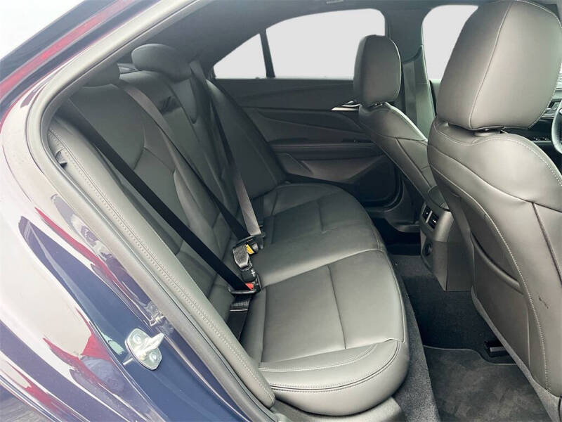 2025 Cadillac CT4 Luxury