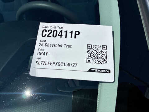 2025 Chevrolet Trax LS