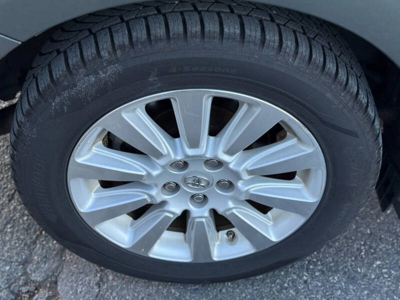 2014 Toyota Sienna LE 7-Passenger