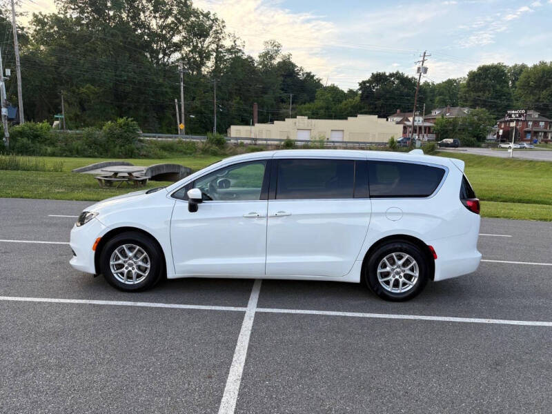 2017 Chrysler Pacifica Touring