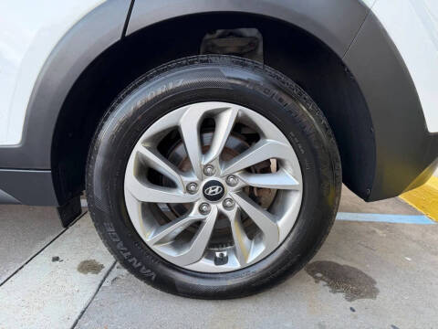 2018 Hyundai Tucson SE