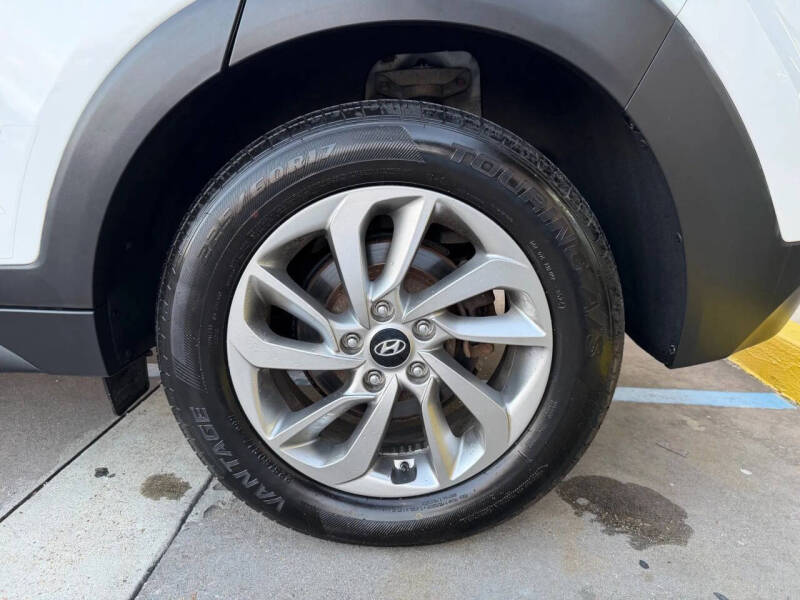 2018 Hyundai Tucson SE