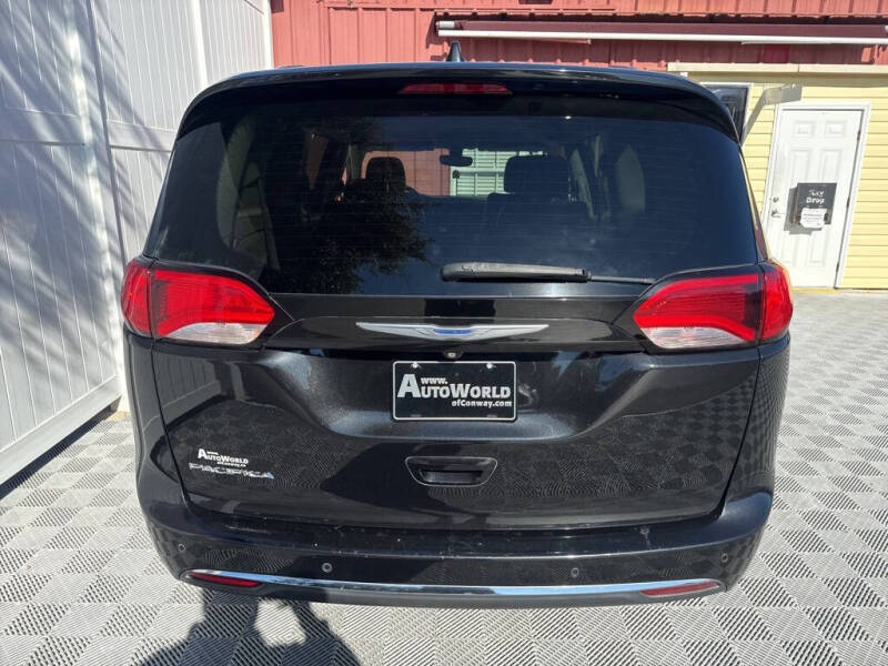 2019 Chrysler Pacifica Touring L