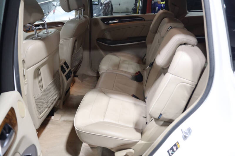 2013 Mercedes-Benz GL-Class GL 550 4MATIC