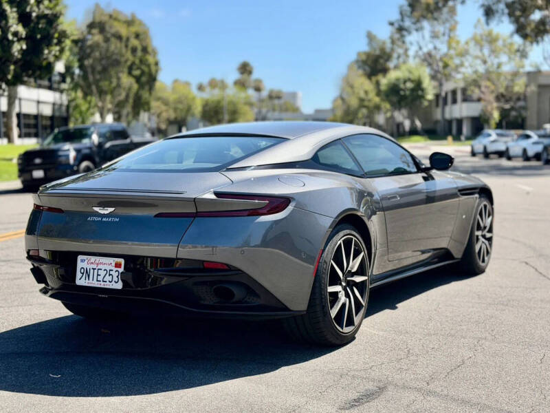 2017 Aston Martin DB11