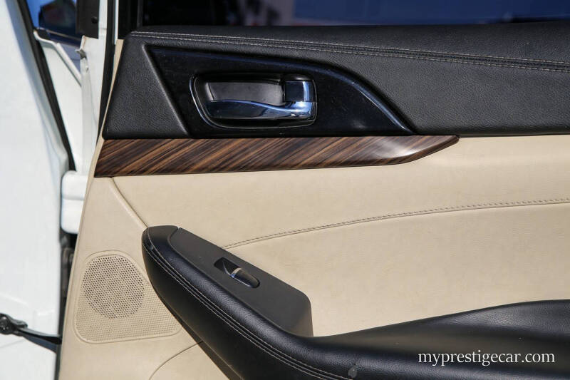 2017 Nissan Maxima Platinum