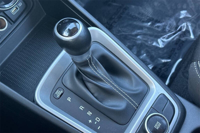 2022 Hyundai Venue SEL