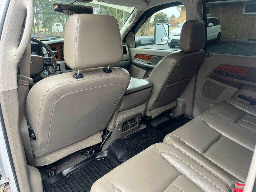 2007 Dodge Ram 3500 30