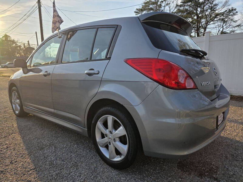 2012 Nissan Versa 1.8 SL
