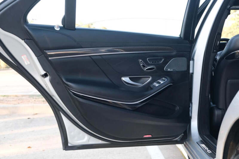 2017 Mercedes-Benz S-Class AMG S 63