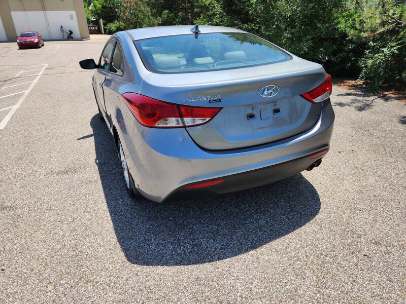 2013 Hyundai Elantra Coupe GS