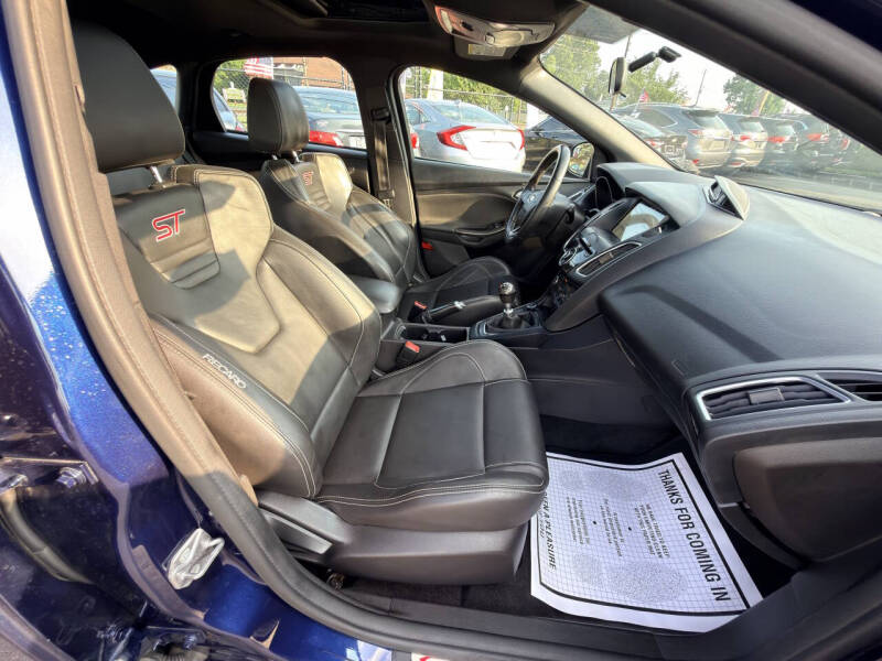 2017 Ford Focus ST