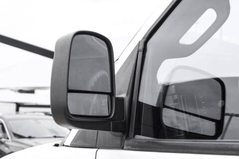 2022 GMC Savana 2500