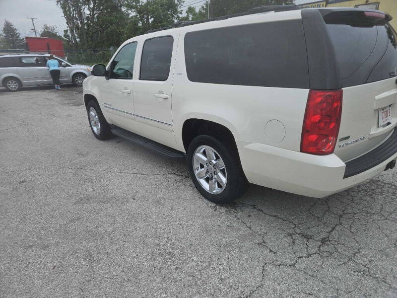 2011 GMC Yukon XL SLT