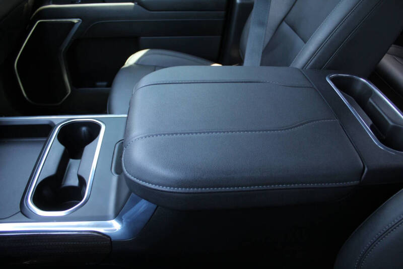 2025 Chevrolet Silverado 3500HD