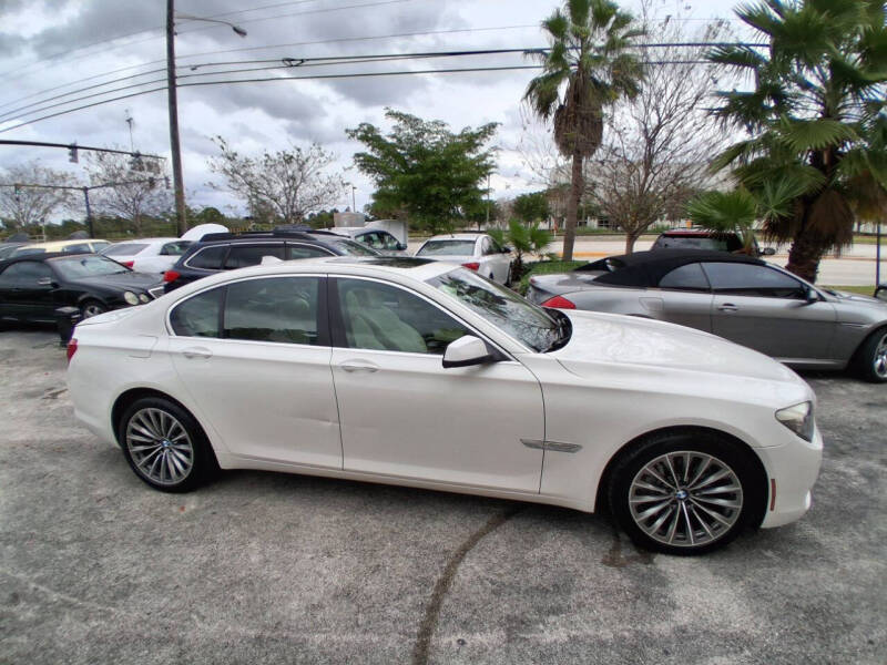 2012 BMW 7 Series 740i