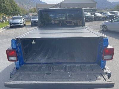 2021 Jeep Gladiator Willys