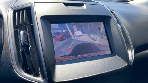 2020 Ford Edge SE