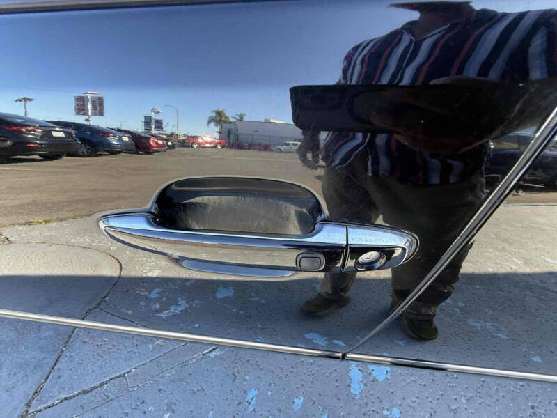 2005 Lexus LS 430