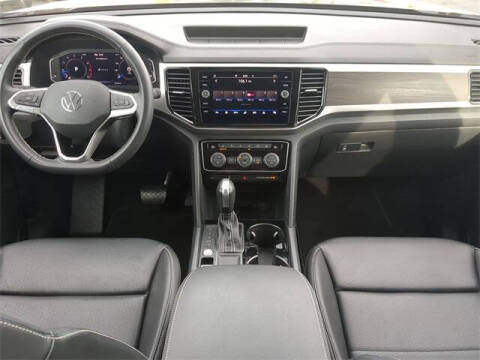 2023 Volkswagen Atlas SE