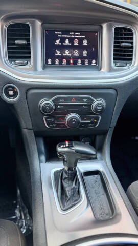 2021 Dodge Charger SXT