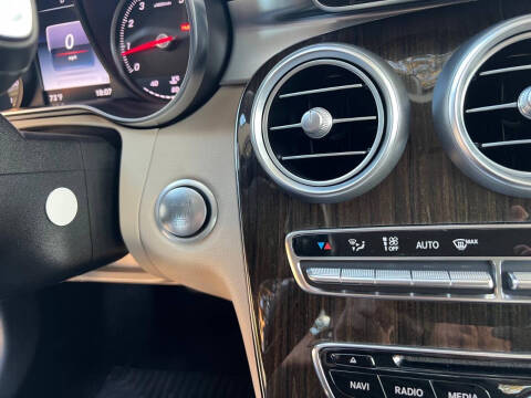 2015 Mercedes-Benz C-Class C 300