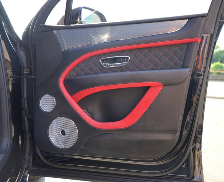 2021 Bentley Bentayga Speed