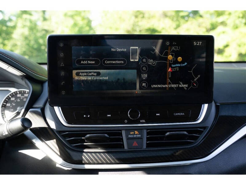 2023 Nissan Altima 2.0 SR