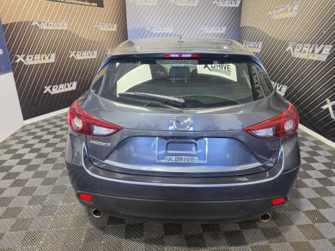 2016 Mazda MAZDA3 i Sport