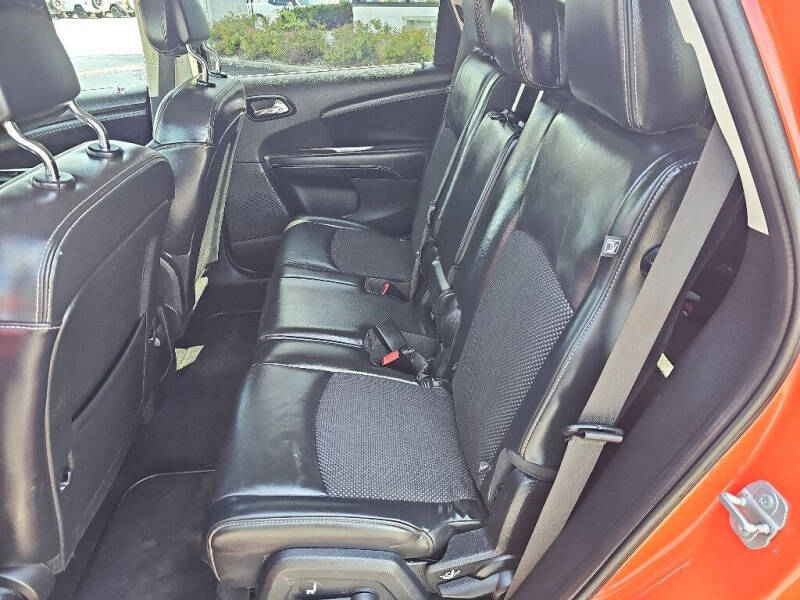 2017 Dodge Journey Crossroad