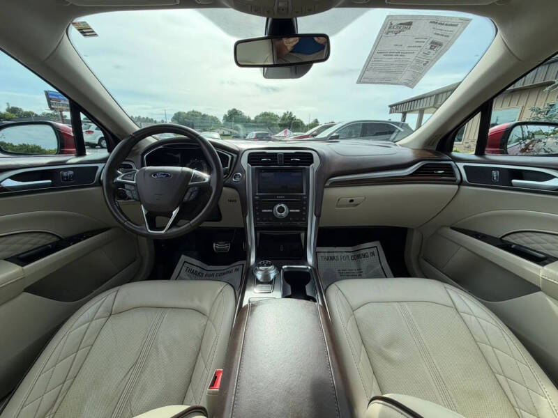 2017 Ford Fusion Platinum