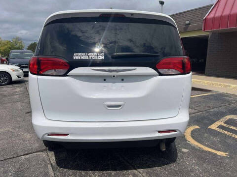2021 Chrysler Voyager LXi