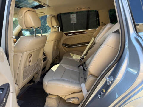 2014 Mercedes-Benz GL-Class GL 550 4MATIC