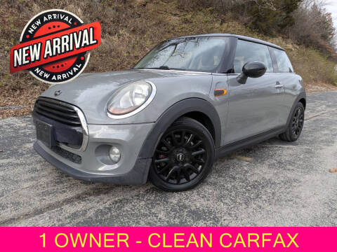 2016 MINI Hardtop 2 Door Cooper