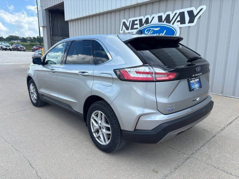 2023 Ford Edge