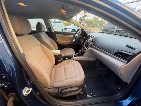 2019 Hyundai Elantra