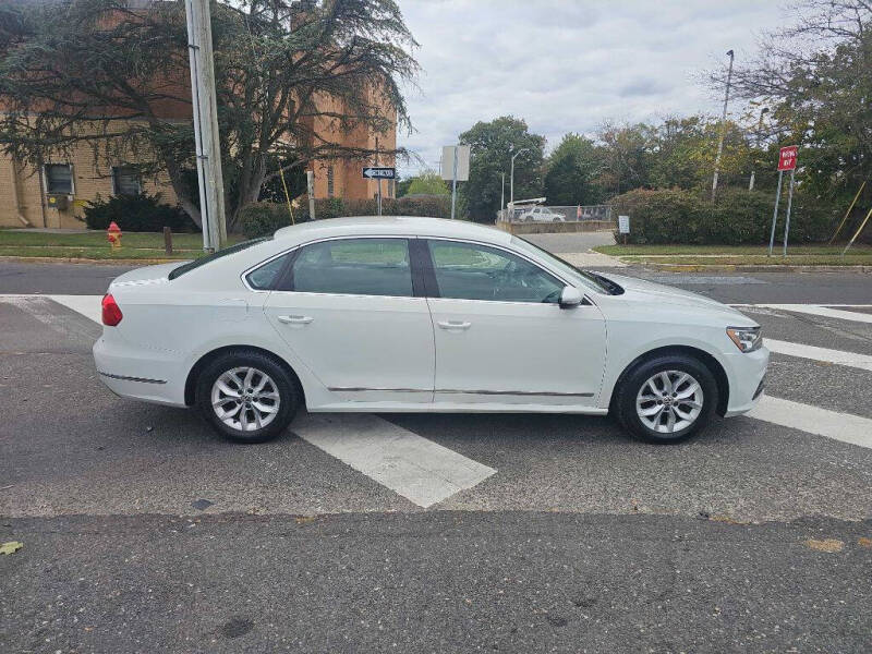 2016 Volkswagen Passat 1.8T S